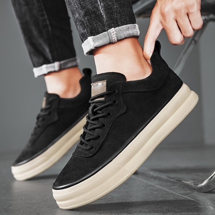 Zapatillas de ante universitarias
