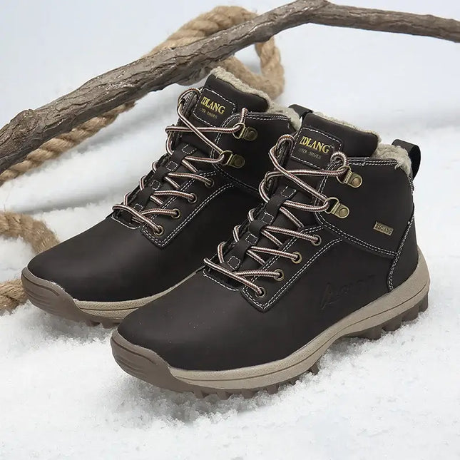 Botas impermeables con felpa para hombre, invierno 2025, cuero genuino, diseño resistente al agua para terrenos difíciles.