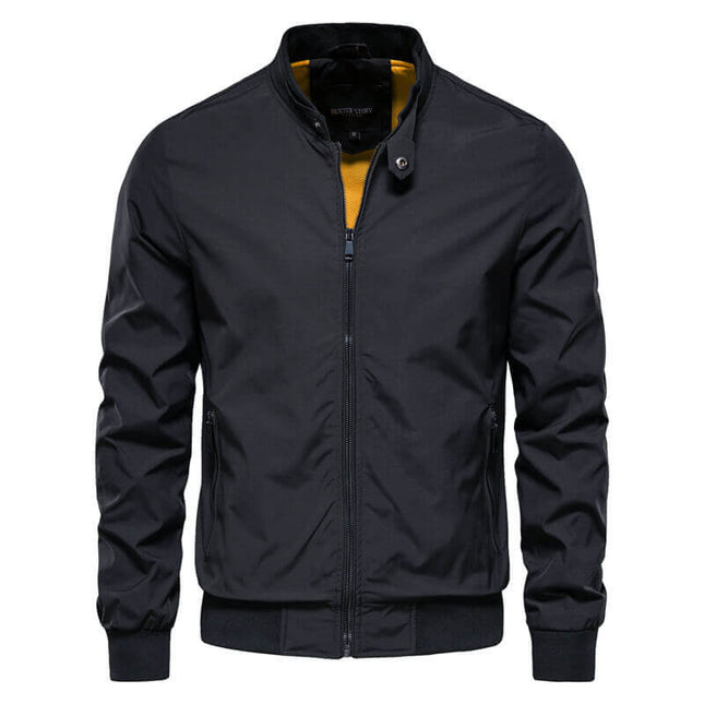 Campera Hombre Classic Luxury de nylon resistente con diseño acanalado a rayas y bolsillos laterales, estilo deportivo retro elegante.