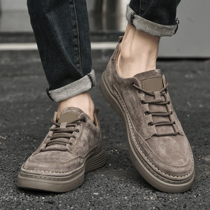 Zapatillas clásicas de ante Giovanni