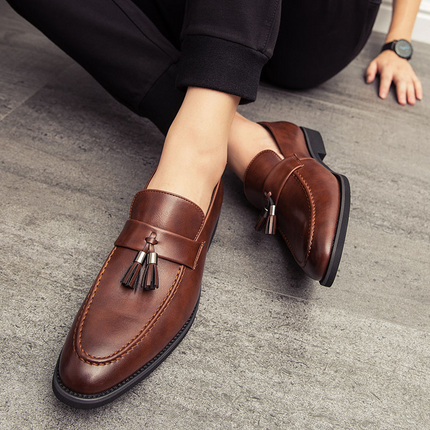 Mocasines de cuero Bristol con borlas