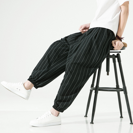 Pantalones deportivos tipo harén M. Watanabe