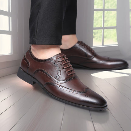 Zapatos de vestir brogue de cuero Oxford