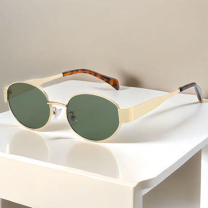 Gafas de sol retro serenas
