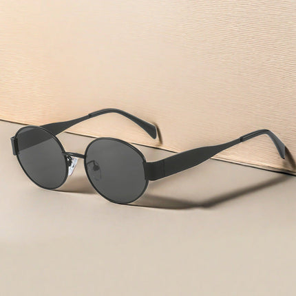 Gafas de sol retro serenas