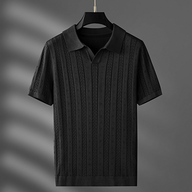 Chomba Raffaello Knit para hombre, polo tejido con textura trenzada, cuello Johnny abierto, ideal para estilo elegante y relajado.