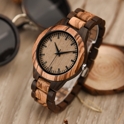 Reloj de cuarzo de madera Oakridge