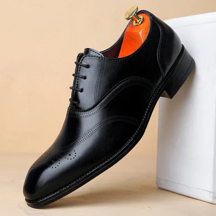 Zapatos de vestir brogue de cuero Lucas