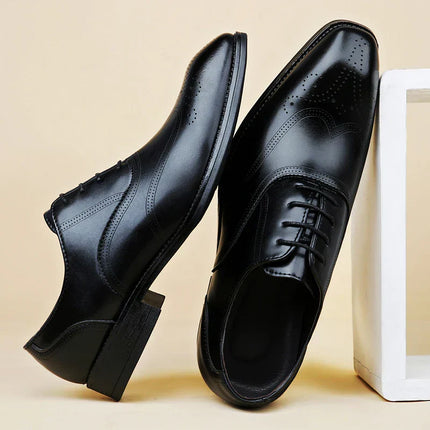 Zapatos de vestir brogue de cuero Lucas