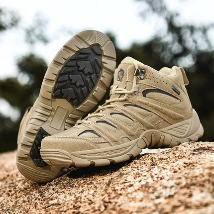 Botas DesertX hombre beige, tácticas y antideslizantes, ligeras y resistentes para actividades al aire libre.