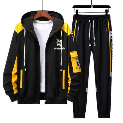Conjunto deportivo hombre, estilo urbano, tejido suave y resistente, negro con detalles amarillos, buzo y pantalón.