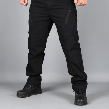Pantalones cargo tácticos para hombre en color negro, material resistente y flexible, ideales para uso urbano.