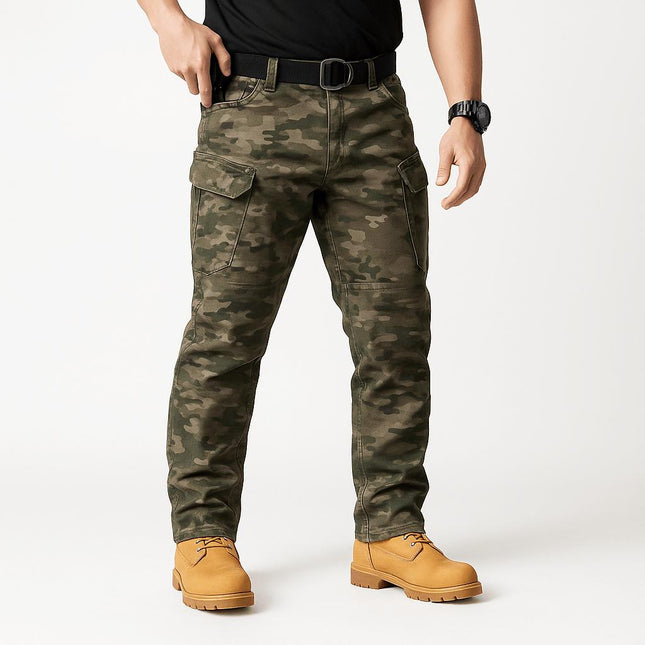 Pantalones tácticos impermeables camuflados para hombre, múltiples bolsillos, ideales para actividades al aire libre.