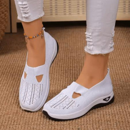 Zapatillas Merceditas Mujer Comfort Plus blancas, suela anatómica, diseño ergonómico, ideales para soporte y confort.
