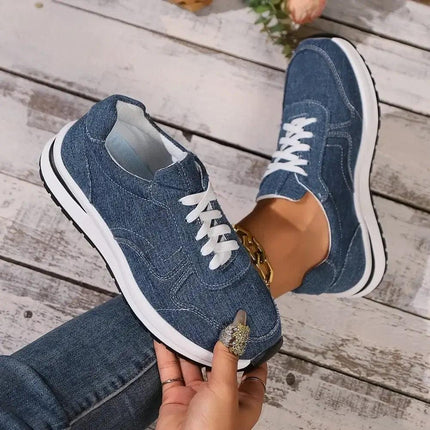 Zapatillas Mujer Indigo, denim azul, estilo casual 2025, perfectas para combinar con cualquier outfit diario.