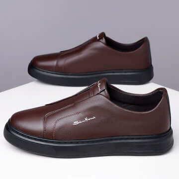Zapato clásico moderno de cuero genuino marrón para hombre, diseño elegante y cómodo diario.