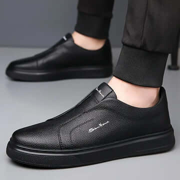 Zapato clásico moderno para hombre en cuero genuino negro, elegante y cómodo, ideal para el estilo diario.